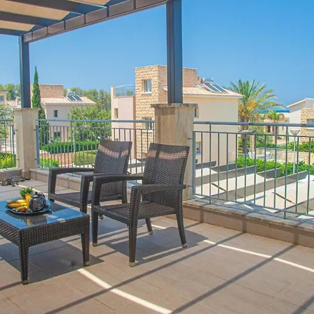 Sandy Villas, 15 Michelle - Private Pool - Private Area *