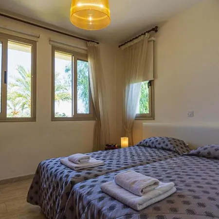 Sandy Villas, 15 Michelle - Private Pool - Private Area *