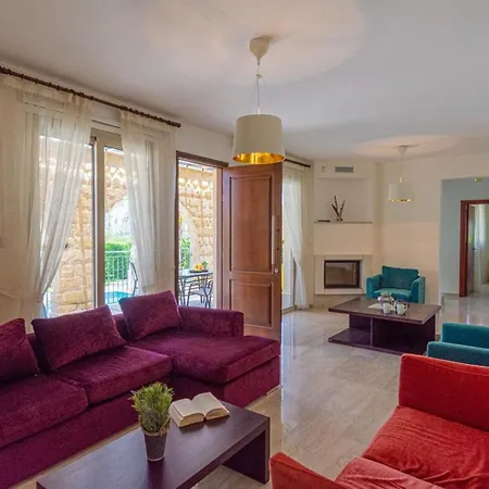 Villa Sandy Villas, 15 Michelle - Private Pool - Private Area Polis